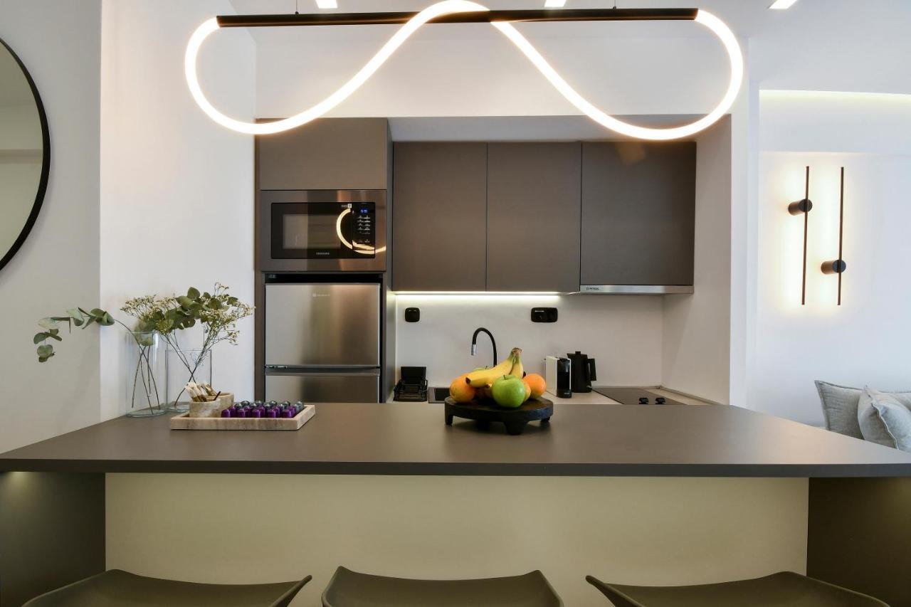 Luxury Downtown Apartment C2 Salonicco Esterno foto
