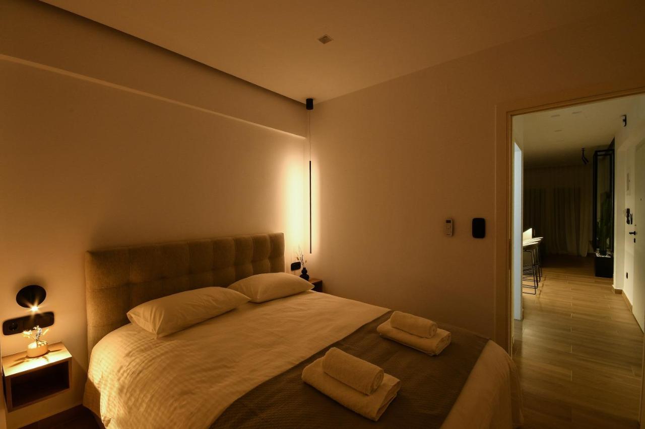 Luxury Downtown Apartment C2 Salonicco Esterno foto