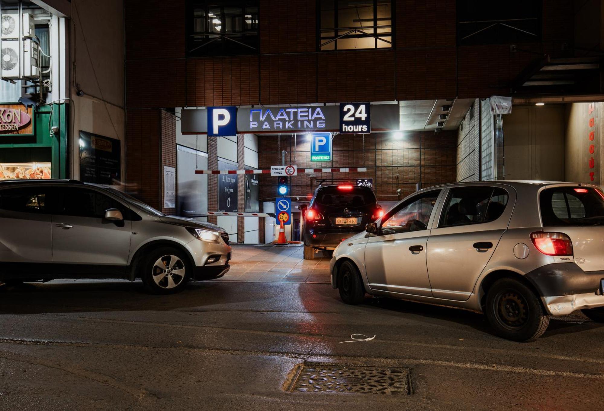 Luxury Downtown Apartment C2 Salonicco Esterno foto